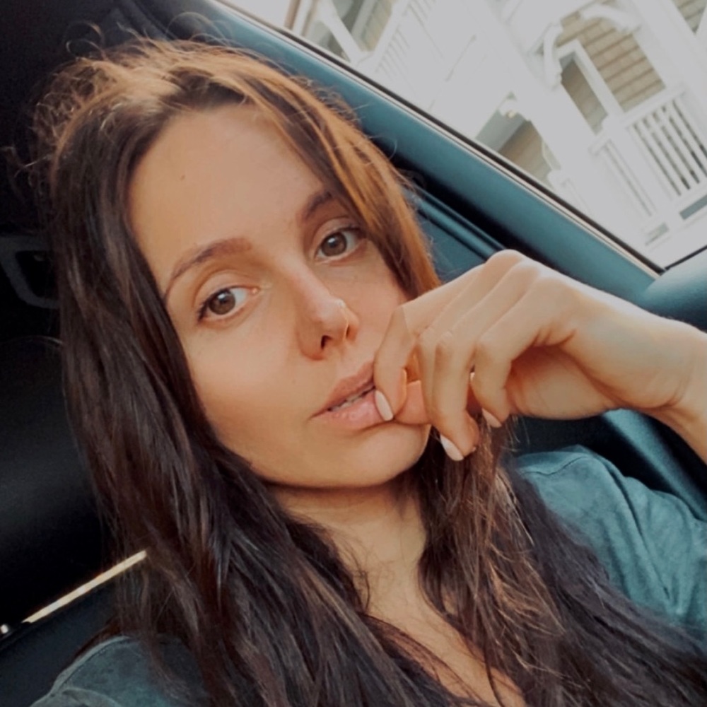 Meet your Posher, Laura